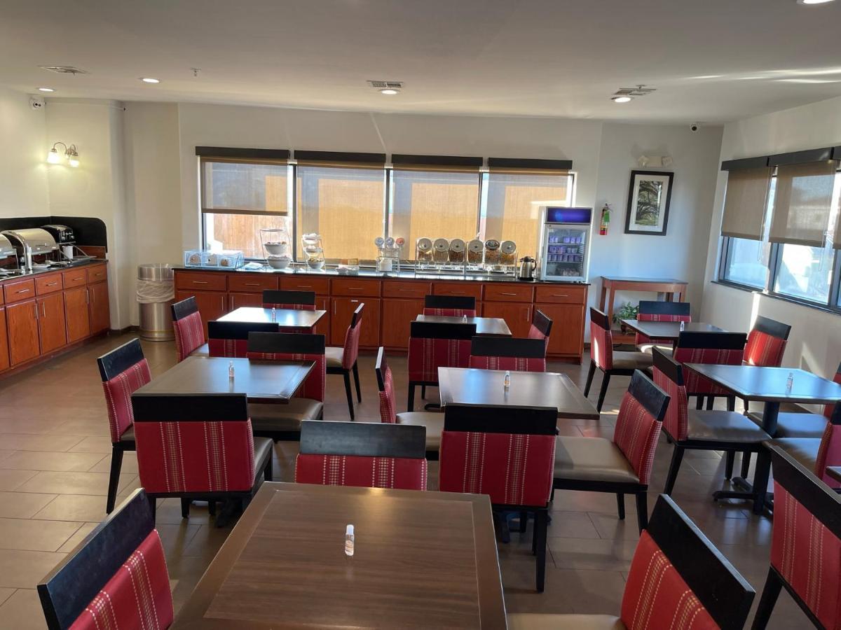 Comfort Suites Lake Charles Ngoại thất bức ảnh